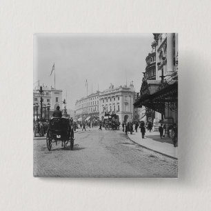 Bóton Quadrado 5.08cm Circo de Piccadilly