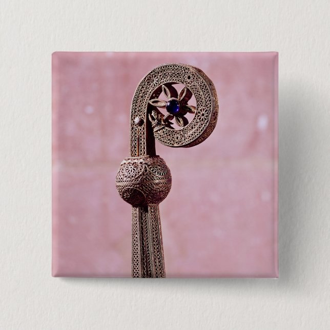 Bóton Quadrado 5.08cm Crozier de St Robert, c.1100 (Frente)