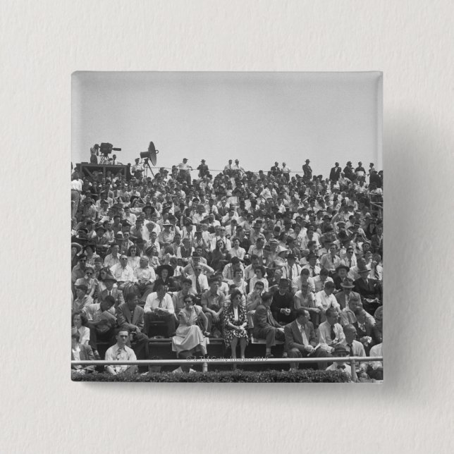 Bóton Quadrado 5.08cm Espectadores (Frente)