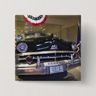 Bóton Quadrado 5.08cm EUA, Michigan, Dearborn: O Henry Ford Museum, 2