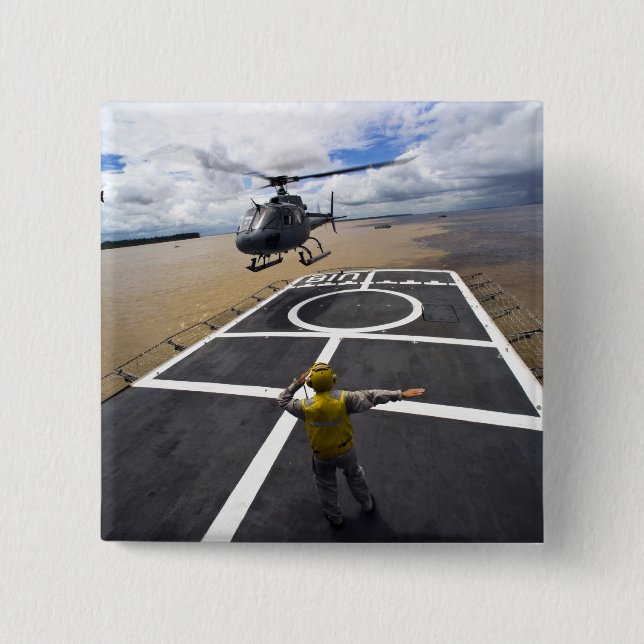 Bóton Quadrado 5.08cm Eurocopter brasileiro se prepara para aterrissar (Frente)