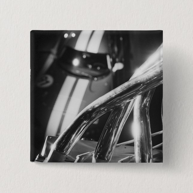 Bóton Quadrado 5.08cm Europa, Suiça, Genebra. Show Automóvel de Genebra; (Frente)