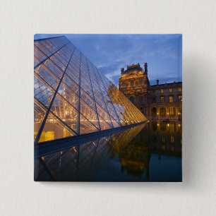 Bóton Quadrado 5.08cm França, Paris. O Louvre ao crepúsculo. Crédito 3