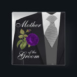 Bóton Quadrado 5.08cm Grupo de Suit Tuxedo - Rosa roxo<br><div class="desc">Pinos Do Botão Da festa de casamento. Perfeito para os membros da festa de casamento e familiares do noivo. Exemplos de personalização: mãe do noivo, avó do noivo, pai do noivo, incluindo irmão, irmã, filha, filho, avó, avô, tia, tio, etc... também pai do noivo, dama de honra, madrinha de casamento,...</div>