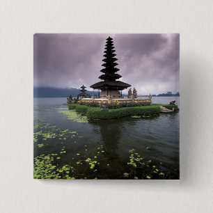 Bóton Quadrado 5.08cm Indonésia, Bali, Templo de Ulun Danu.