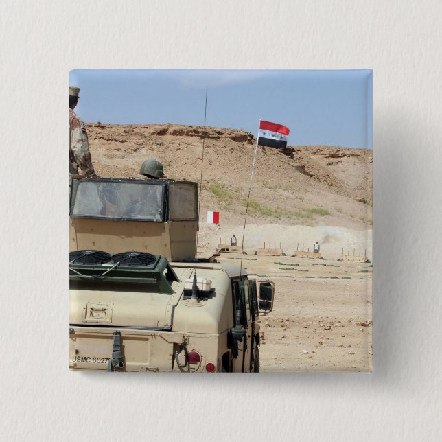 Bóton Quadrado 5.08cm Instrutor assiste como soldado do exército iraquia (Frente)