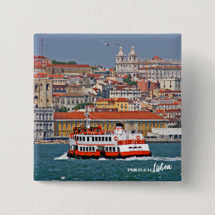 Bóton Quadrado 5.08cm Linha do horizonte de Lisboa com o velho ferry no