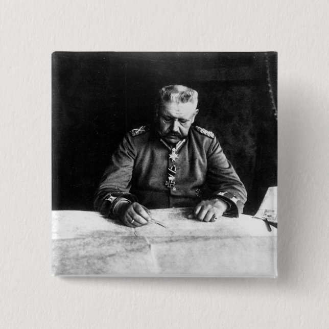 Bóton Quadrado 5.08cm Marechal Paul von Hindenburg, 1914 (Frente)