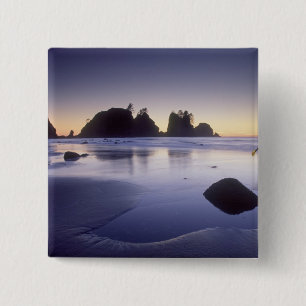 Bóton Quadrado 5.08cm Montagem do homem carregando kayak, ShiShi Beach,