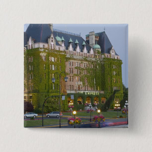 Bóton Quadrado 5.08cm O Empress Hotel no porto interno em