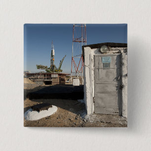 Bóton Quadrado 5.08cm O foguete Soyuz pouco depois da chegada 2