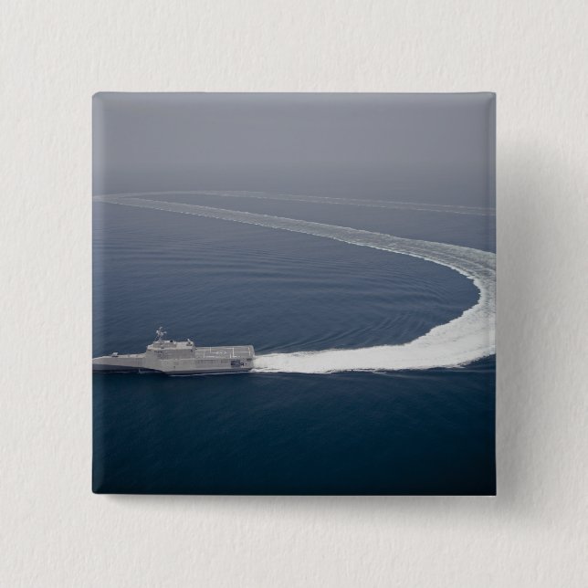 Bóton Quadrado 5.08cm O navio de combate litoral Independência 4 (Frente)