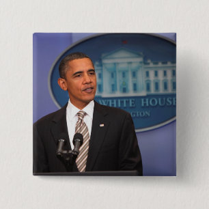 Bóton Quadrado 5.08cm O presidente Barack Obama faz um anúncio