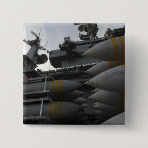 Bóton Quadrado 5.08cm Ordenança empilhada pronta para ser carregado