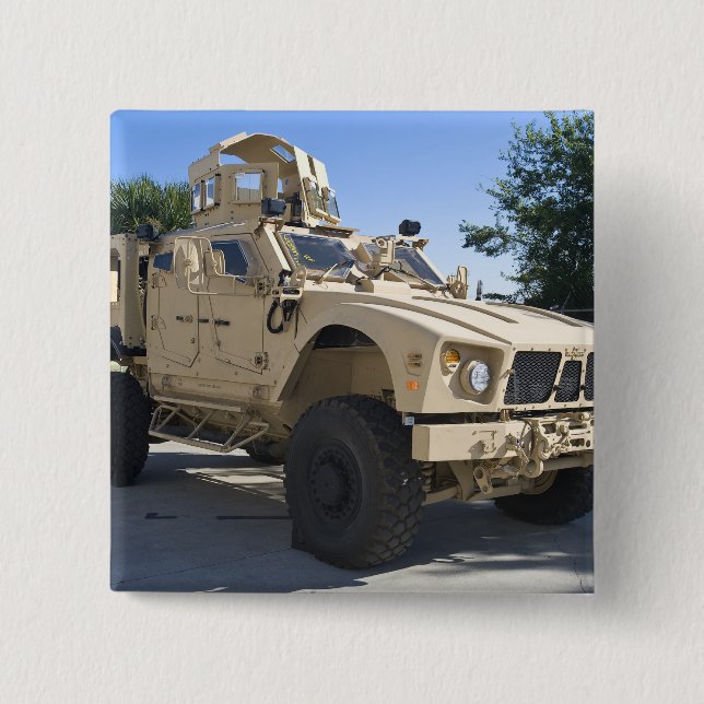 Bóton Quadrado 5.08cm Oshkosh M-ATV (Frente)