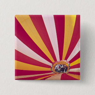 Bóton Quadrado 5.08cm Pessoas enchendo um balão de ar quente, Fort Colli