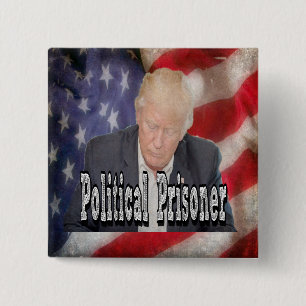 Bóton Quadrado 5.08cm Preso Político Trump