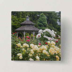 Bóton Quadrado 5.08cm Rosas em flor e Rose Garden Gazebo no