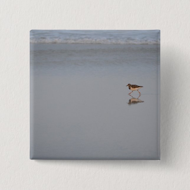 Bóton Quadrado 5.08cm Sandpiper Correndo Ao Longo Da Praia (Frente)