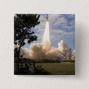 Bóton Quadrado 5.08cm Space Shuttle Atlantis levanta em 19