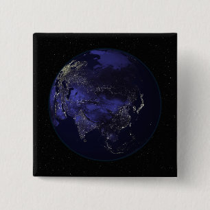 Bóton Quadrado 5.08cm Terra completa na noite que mostra luzes da cidade