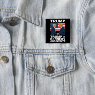 Bóton Quadrado 5.08cm Trump Kennedy Xeque-Mate 2024 Voto Trump Kennedy