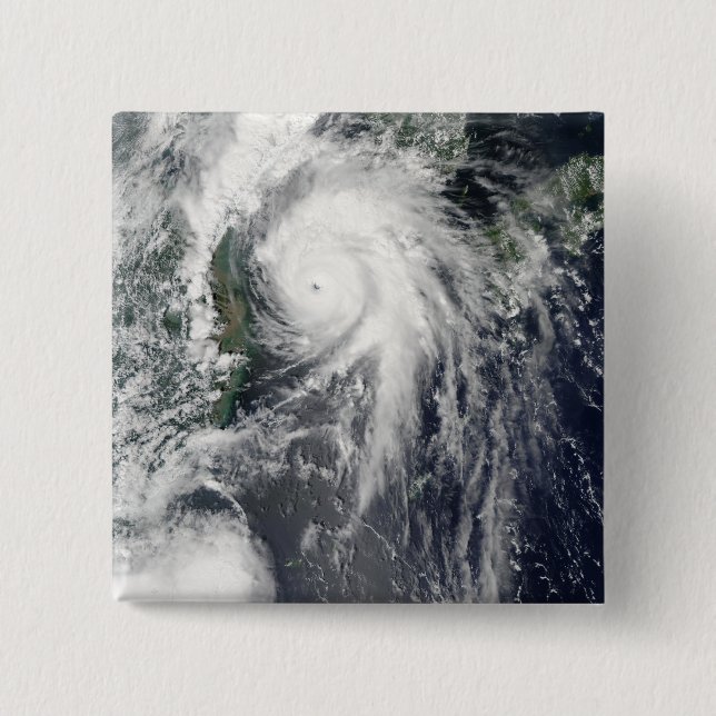 Bóton Quadrado 5.08cm Tufão Kompasu (Frente)