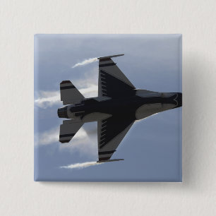 Bóton Quadrado 5.08cm Um Falcão de Combate F-16 puxa o G