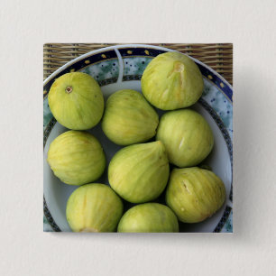 Bóton Quadrado 5.08cm Um prato de figos mediterrâneos frescos