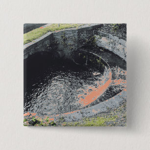 Bóton Quadrado 5.08cm Uma piscina alaranjada em Welshpool