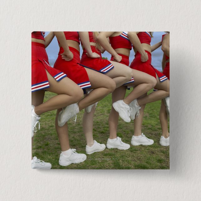 Bóton Quadrado 5.08cm Vista de Baixa Seção de um Grupo de Cheerleaderes (Frente)