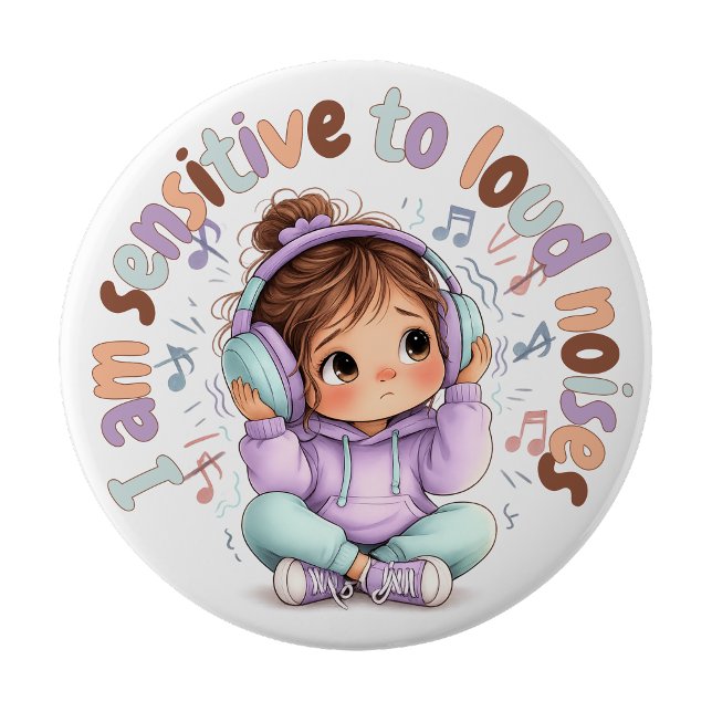 Bóton Redondo 10.16cm Eu Sou Sensível a Ruídos Badge Pin Sensório Badge (I Am Sensitive to Noises Badge Pin Sensory Badge)