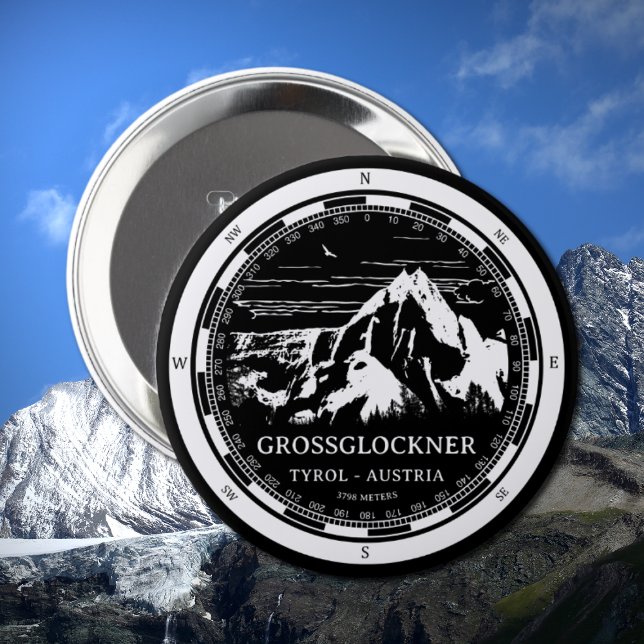 Bóton Redondo 10.16cm Monte Grossglockner - Alps Tirol Áustria (Mount Grossglockner Button in Back with a white compass and mountain illustration)