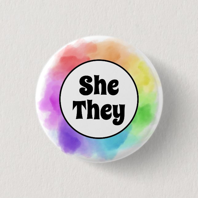 Bóton Redondo 2.54cm Ela Pronuncia-se em Círculo de Aquarela (Frente)