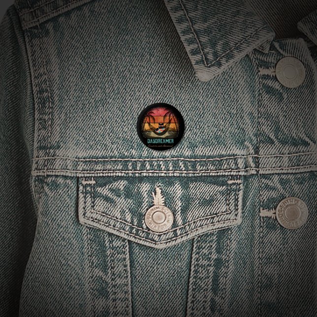 Bóton Redondo 2.54cm Escape tropical de Gato Legal e Sonhador (Daydreaming Cool Cat's Tropical Escape 1 Inch Round Button)