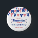 Bóton Redondo 2.54cm Festa De primeiro aniversario Do Pequeno Firecrack<br><div class="desc">Celebre em estilo com estes botões de favorecimento de festas de 1º aniversário da moda. Este design é fácil de personalizar com o seu texto de eventos especiais e os seus convidados ficarão entusiasmados quando eles virem estes botões de favor fabulosos. Itens correspondentes podem ser encontrados na coleção.</div>
