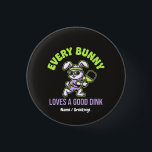 Bóton Redondo 2.54cm Funny Easter Pickleball Every Bunny Loves a Dink<br><div class="desc">Celebrate Easter 2026 on the court with this funny Pickleball Bunny design. Featuring a sporty rabbit with retro sweatbands and a paddle, it’s the perfect apparel for pickleball players, coaches, and fans who love a good dink. Great for spring tournaments, family matches, or festive gifts for athletes. This high-contrast vector...</div>