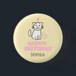 Bóton Redondo 2.54cm Gato Adorável num botão de Chapéu de Aniversário<br><div class="desc">É o Gato Adorável num botão de Chapéu de Aniversário Um gato num chapéu e um bolo são tão fofos. Amarelo quente e rosa estão harmonizados. Foi desenhado como se uma criança fofinha o tivesse desenhado manualmente. É um presente significativo para o seu amado. Dê um presente para seu amado...</div>