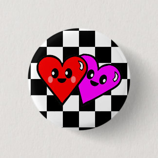 BÓTON REDONDO 2.54CM KAWAII HEARTS PIN DE XADREZ DO DIA DOS NAMORADOS