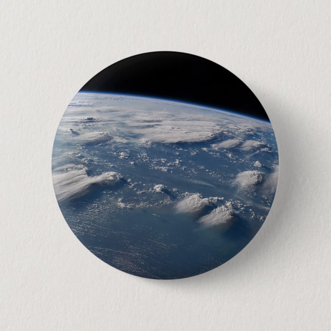 Bóton Redondo 5.08cm Antilhas Da Terra Na Bacia Do Sul. (Frente)