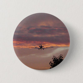 Bóton Redondo 5.08cm Avião Comercial Aterrissando Ao Pôr do Sol