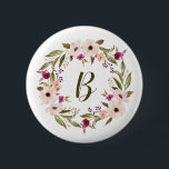 Bóton Redondo 5.08cm Bohemian Floral Wreath Monograma<br><div class="desc">Botão de pino inspirado na Boêmia,  com a cor d'água roxa e flores de marfim com coroa foliar. Este botão personalizável de pino de monograma é perfeito para um presente personalizado.</div>
