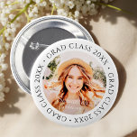 Bóton Redondo 5.08cm Classe de Formando da Foto Personalizada Moderna S<br><div class="desc">Este design simples e moderno é composto por tipografia de serifa e adiciona uma foto personalizada.</div>