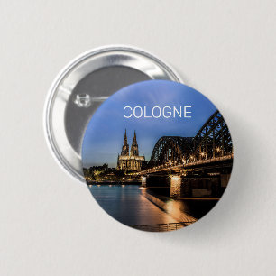 Bóton Redondo 5.08cm Colônia Cityscape Alemanha Dom Night Souvenir