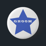 Bóton Redondo 5.08cm CRESCIMENTO | Botão Estrela Azul Grande Marinho<br><div class="desc">NewparkLane - Um Dia de os pais divertido Buton, com uma grande estrela azul marinho e uma citação do GROOM, em divertida timento tipografia moderna. Fácil de personalizar no Zazzle com seu próprio texto para um design personalizado. Todo estilo de texto, cores, tamanhos podem ser modificados para ajustado das suas...</div>