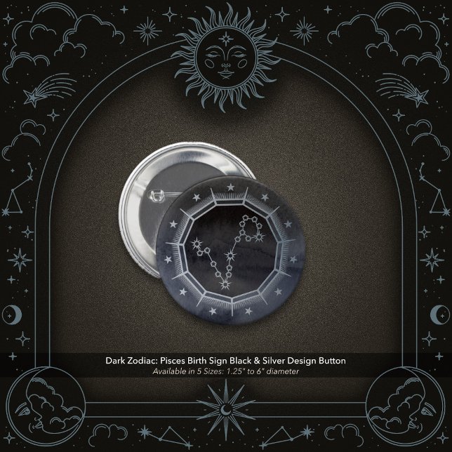 Bóton Redondo 5.08cm Dark Zodiac: Pisces Birth Sign Black & Silver (Dark Zodiac: Pisces Birth Sign Pin with Black & Silver Design.
)