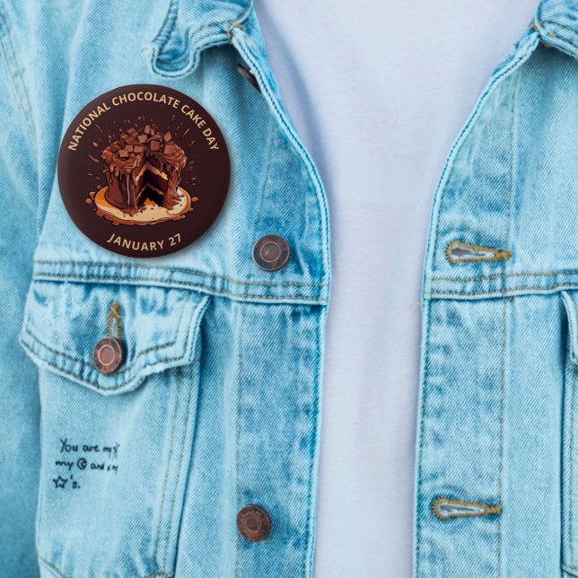 Bóton Redondo 5.08cm Dia Nacional Decadente do Bolo de Chocolate (Criador carregado)