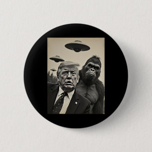 Bóton Redondo 5.08cm Engraçado Trump Bigfoot Selfie Com Alienígena Estr