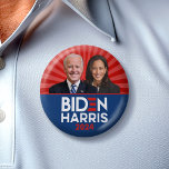 Bóton Redondo 5.08cm Foto de Biden Harris - 2024 star - Azul Branco Ver<br><div class="desc">Um design para aqueles Democratas e pessoas que amam um design moderno. Isto mostra as fotos de Joe Biden e Kamala Harris - vermelho, branco e azul com estrelas tradicionais. Este é um design simples que é ousado e pode ser lido facilmente. Um design moderno e mínimo com Biden para...</div>