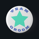 Bóton Redondo 5.08cm GRUPO DE EQUIPE | Botão Grande Estrela Teal<br><div class="desc">NewparkLane - Um Dia de os pais divertido Buton, com uma grande estrela lacrimogênea e o slogan TEAM GROOM, em divertida timento com a tipografia moderna em azul marinho. Fácil de personalizar no Zazzle com seu próprio texto para um design personalizado. Todo estilo de texto, cores, tamanhos podem ser modificados...</div>